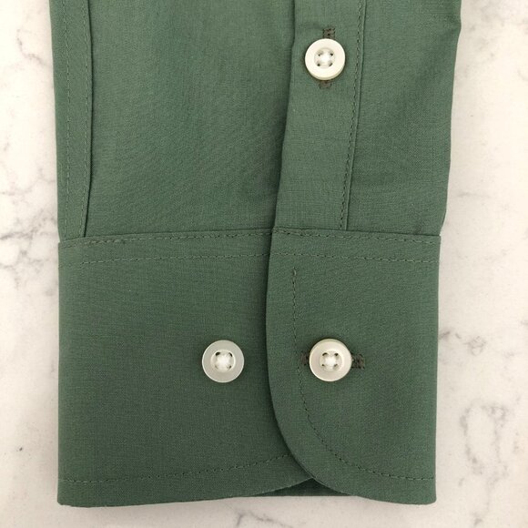 Devon & Jones Crown Button Down Cotton Poly Blend Fitted Shirt Green Sz S NWOT - Picture 3 of 13